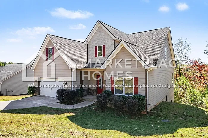 3 bed, 3.5 bath, 2601 sqft, $2,295 — Photo 3