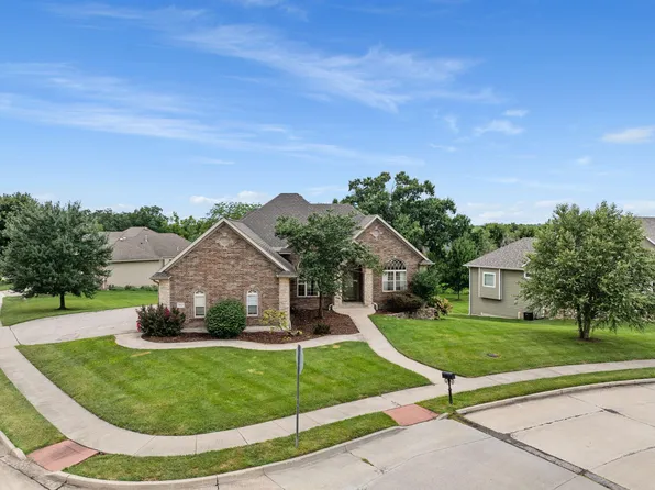 1913 Surrey Ct, Columbia, MO 65203