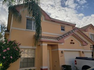 2201 SW 87th Way #2201, Hollywood, FL 33025