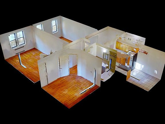 2nd image of 47-25 40th St #3C