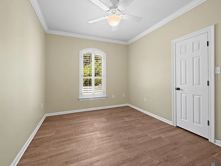 12066 River Highlands Dr — Photo 14