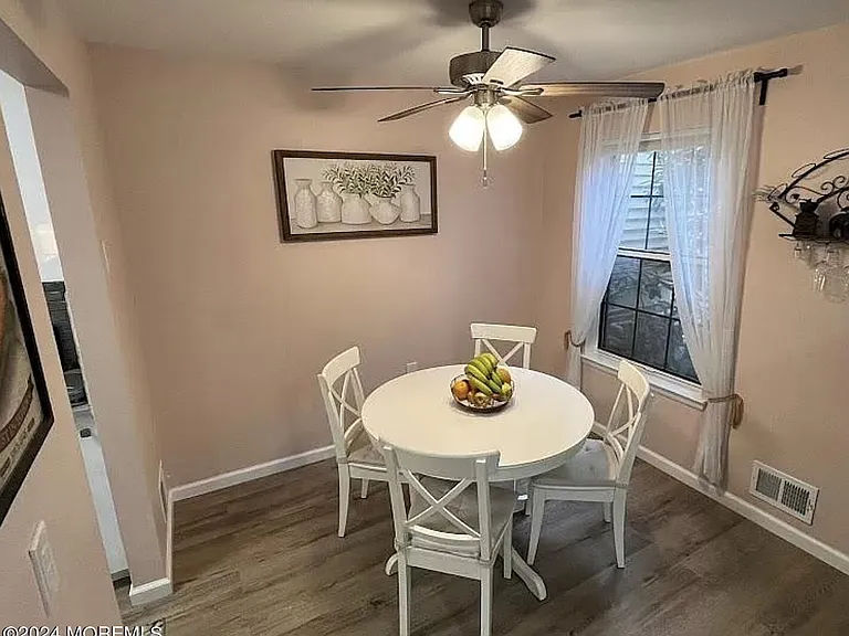 182 Azalea Cir — Photo 4