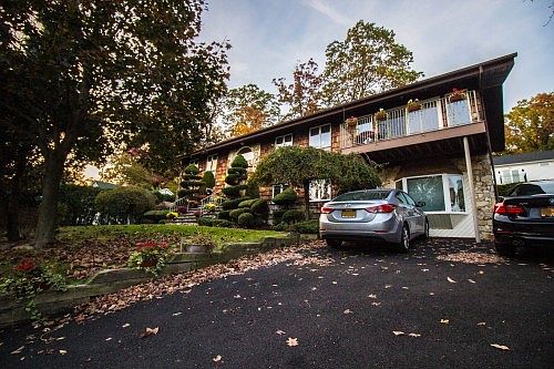 2nd image of 329 Lighthouse Ave