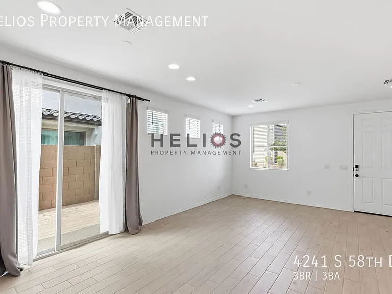 4241 S 58th Dr — Photo 5