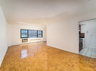 10933 71st Rd APT 3D, Forest Hills, NY 11375