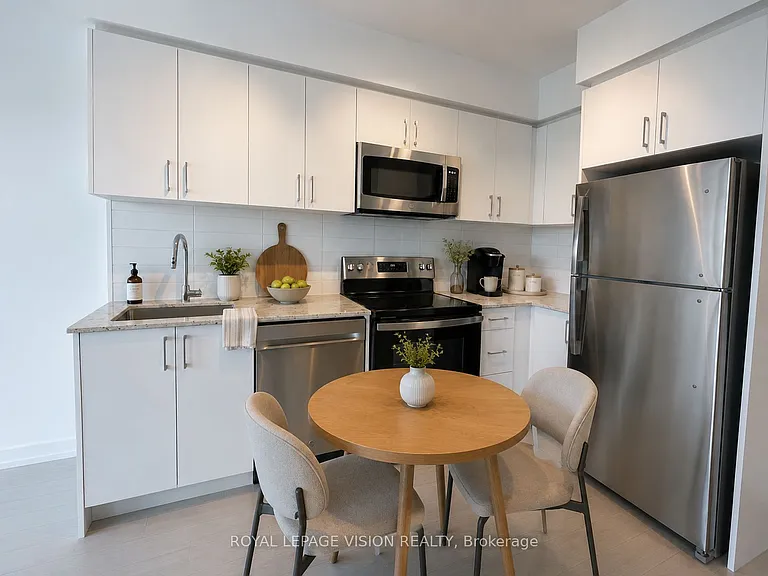 4010 Eglinton Ave W #501 — Photo 6