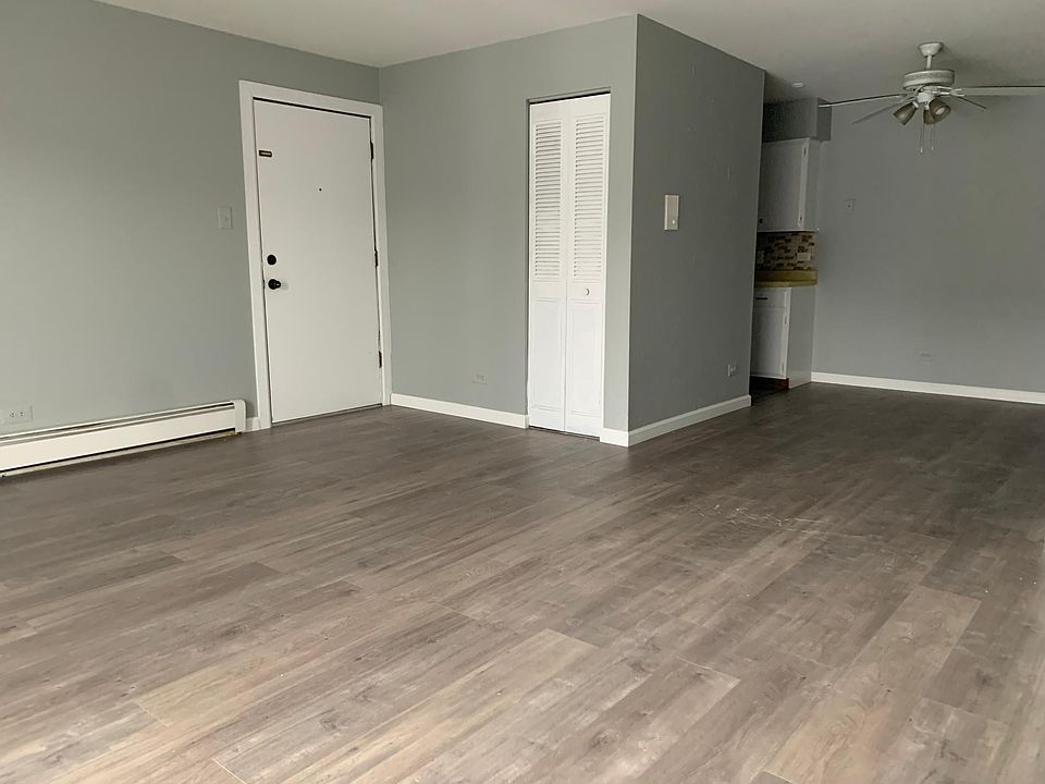 1st image of 10520 S Highland Ave Unit 2A