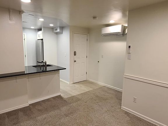 4th image of 545 Lake Washington Blvd E