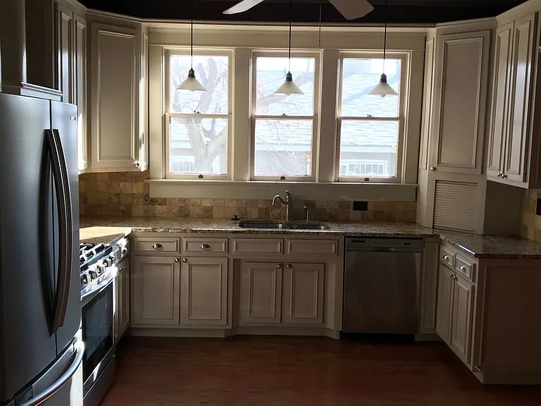 625 Walter St SE — Photo 16