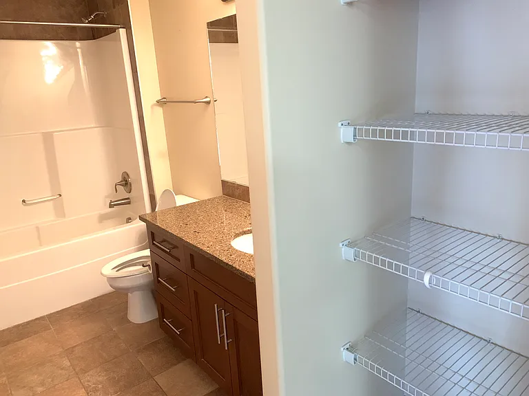 500 Palisades Way — Photo 10
