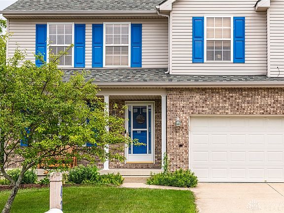 4th image of 42 Lakeridge Dr