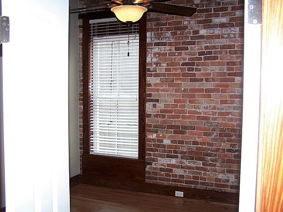 5th image of 108 W Hill Ave APT E