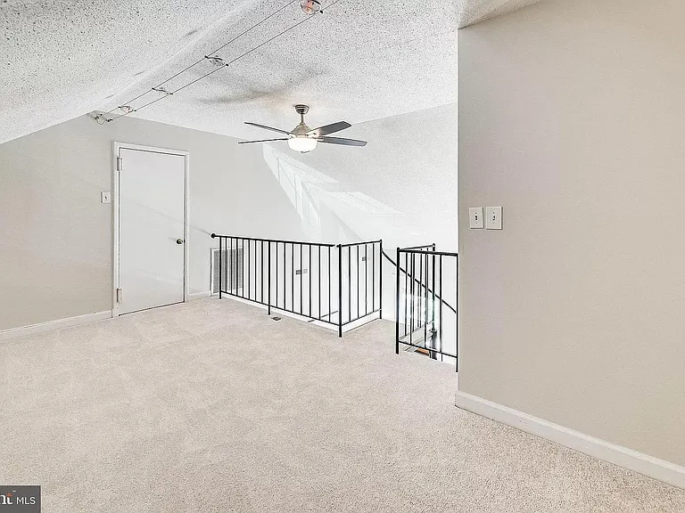 3044 S Buchanan St #C2 — Photo 16