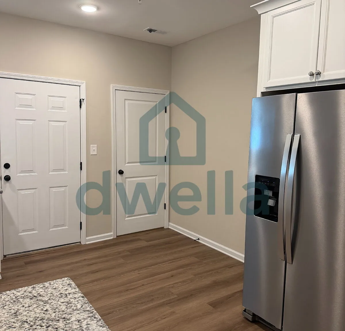 2 bed, 2.5 bath, 1581 sqft, $1,595 — Photo 4