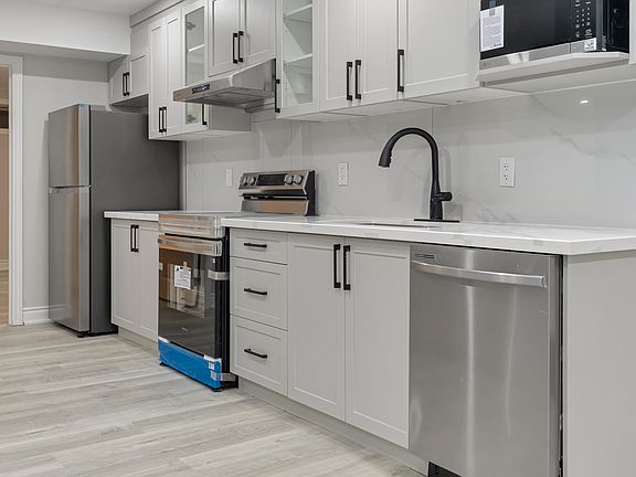 4th image of 60 Bellisle Rd
