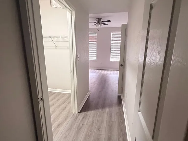 911 N Orange Ave #304 — Photo 9