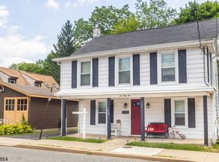 235 Depue St, Belvidere, NJ