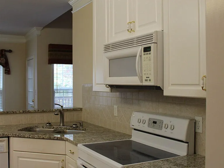 149 Walnut Ridge Dr — Photo 6