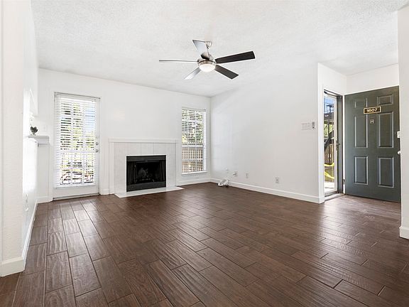 2nd image of 5981 Arapaho Rd APT 1607