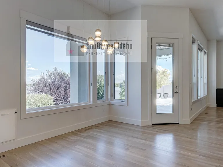 476 W Buroak Dr — Photo 22