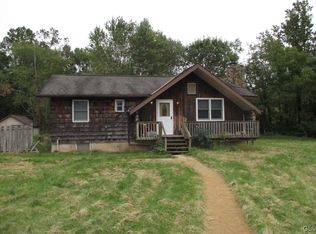 674 Heyer Mill Rd, Nazareth, PA 18064