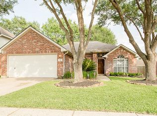 8938 Aberdeen Oaks Dr, Houston, TX 77095