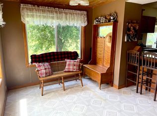 S642 Gilman Valley Rd, Mondovi, WI 54755