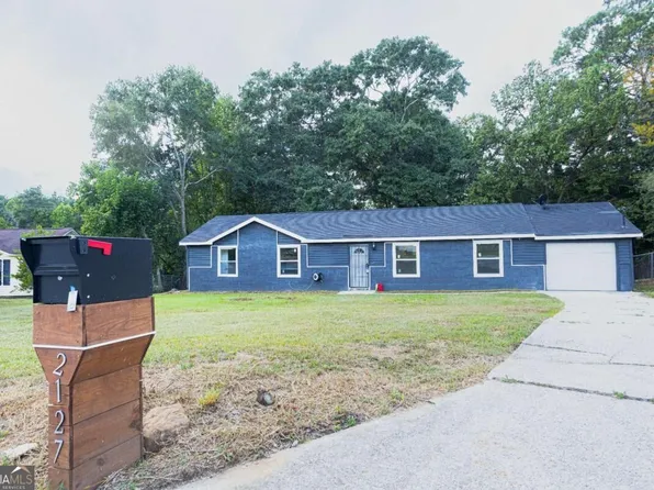 2127 Blue Creek Ct, Conley, GA 30288