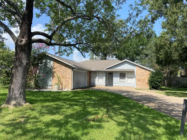 15811 Part Dr, Crosby, TX 77532