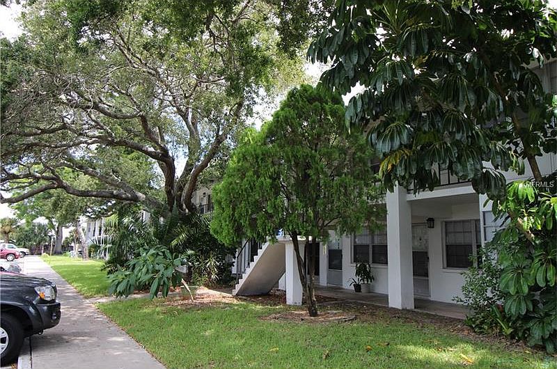 1st image of 2566 Harn Blvd APT 22