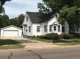 1015 Main St, Bloomer, WI 54724