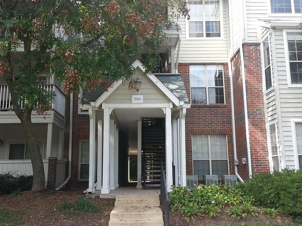 1st image of 3910 Penderview Dr APT 624