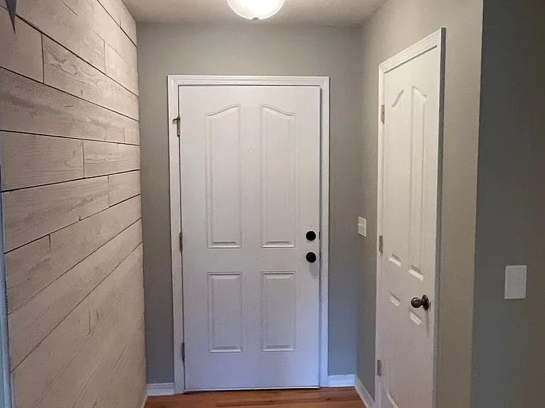5733 S Lexington Ave — Photo 8
