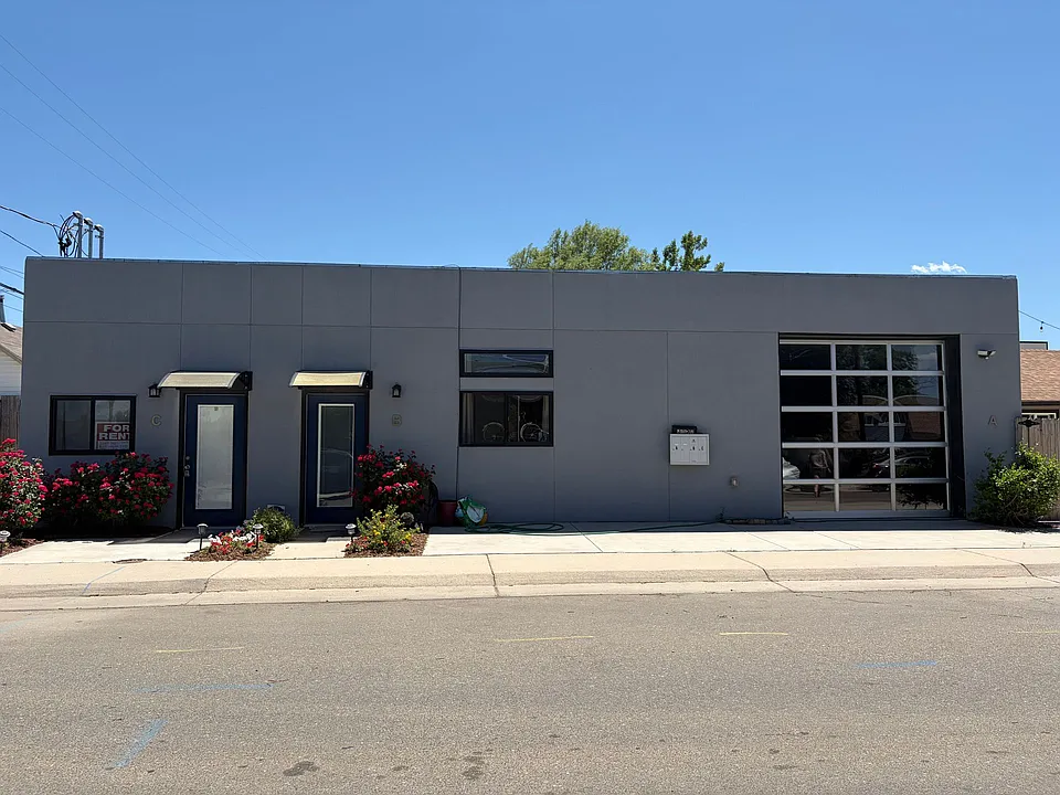 Lowell3850