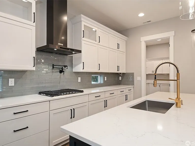 7585 S 130th Pl — Photo 15