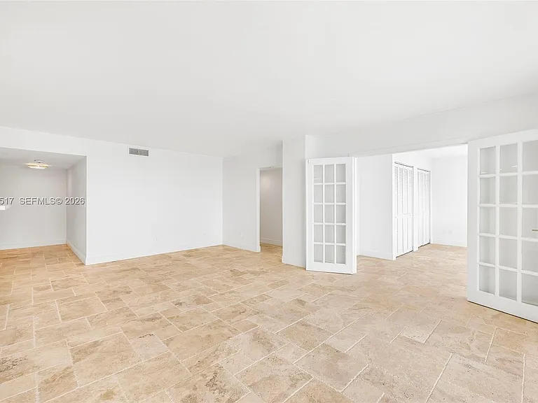 1420 Brickell Bay Dr #1401A — Photo 7