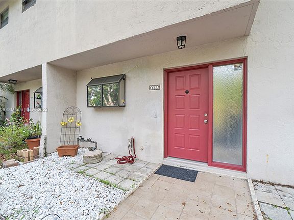 4th image of 740 SE 1st Way APT 111