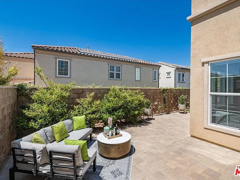 20646 W Chestnut Cir — Photo 31
