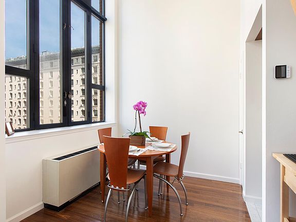 3rd image of 176 W 86th St APT 7C