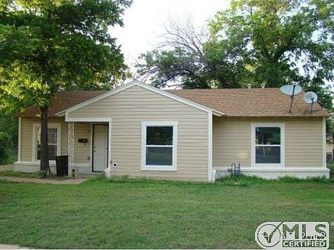 1st image of 2607 Jackson Dr