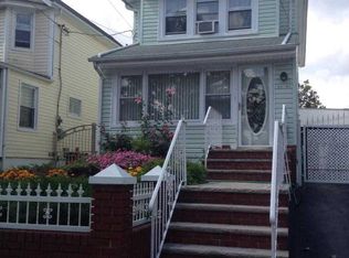9342 208th St, Jamaica, NY 11428