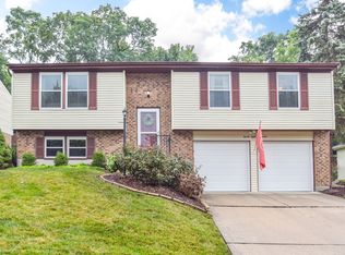 2817 Mapletree Ct, Cincinnati, OH 45236