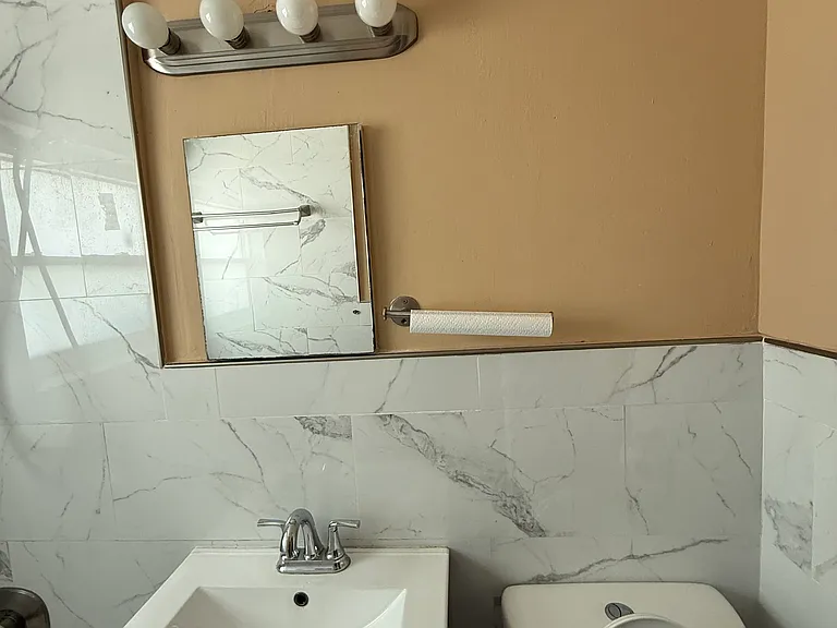 6240 SW 22nd Ct — Photo 31