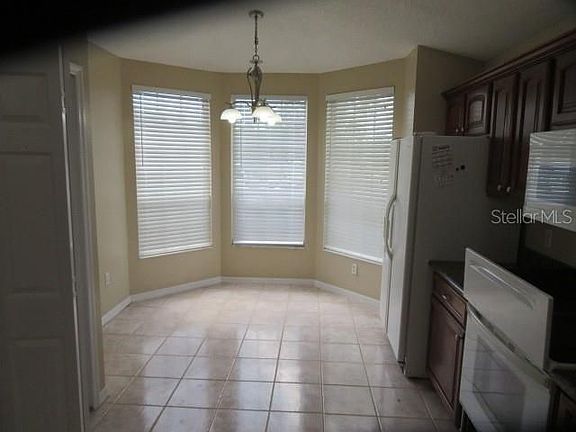 3rd image of 1271 Erdman Ct