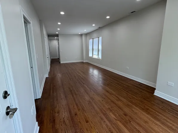 6327 S Artesian Ave Unit 2, Chicago, IL 60629
