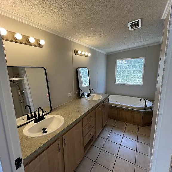 1054 County Road 257 — Photo 24