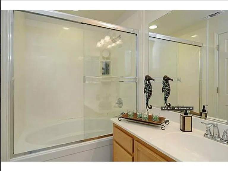 1856 Snell Pl — Photo 3