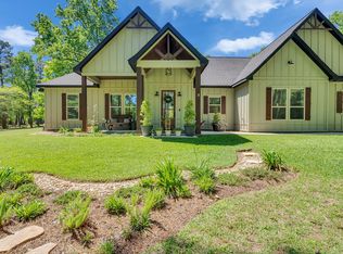 9 Prescott Dr, New Waverly, TX 77358