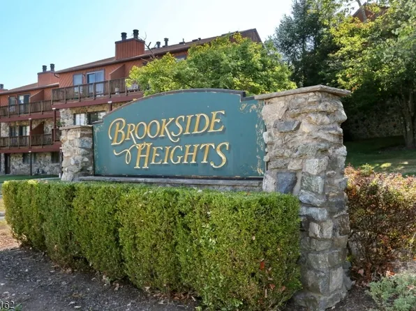 15H Brookside Hts #H, Wanaque Boro, NJ 07465