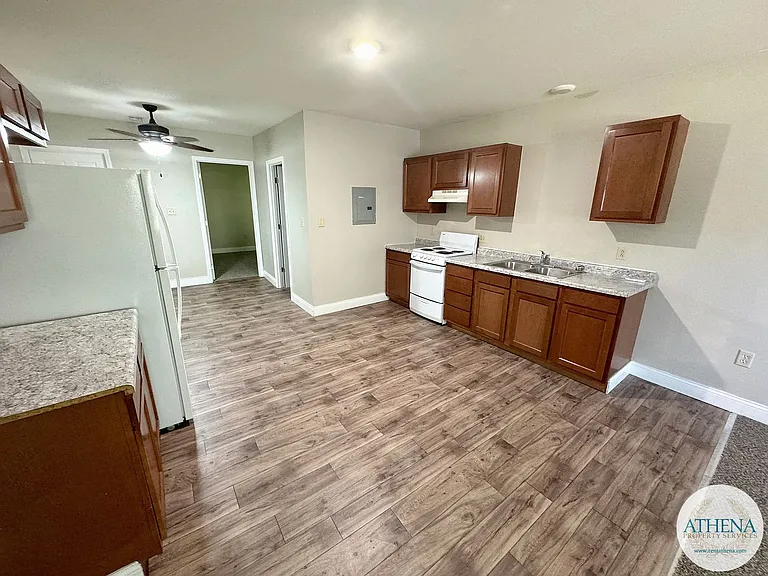 803 Themis St — Photo 4